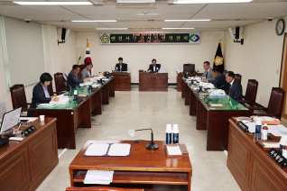제334회 영동군의회 제1차정례회 대표이미지